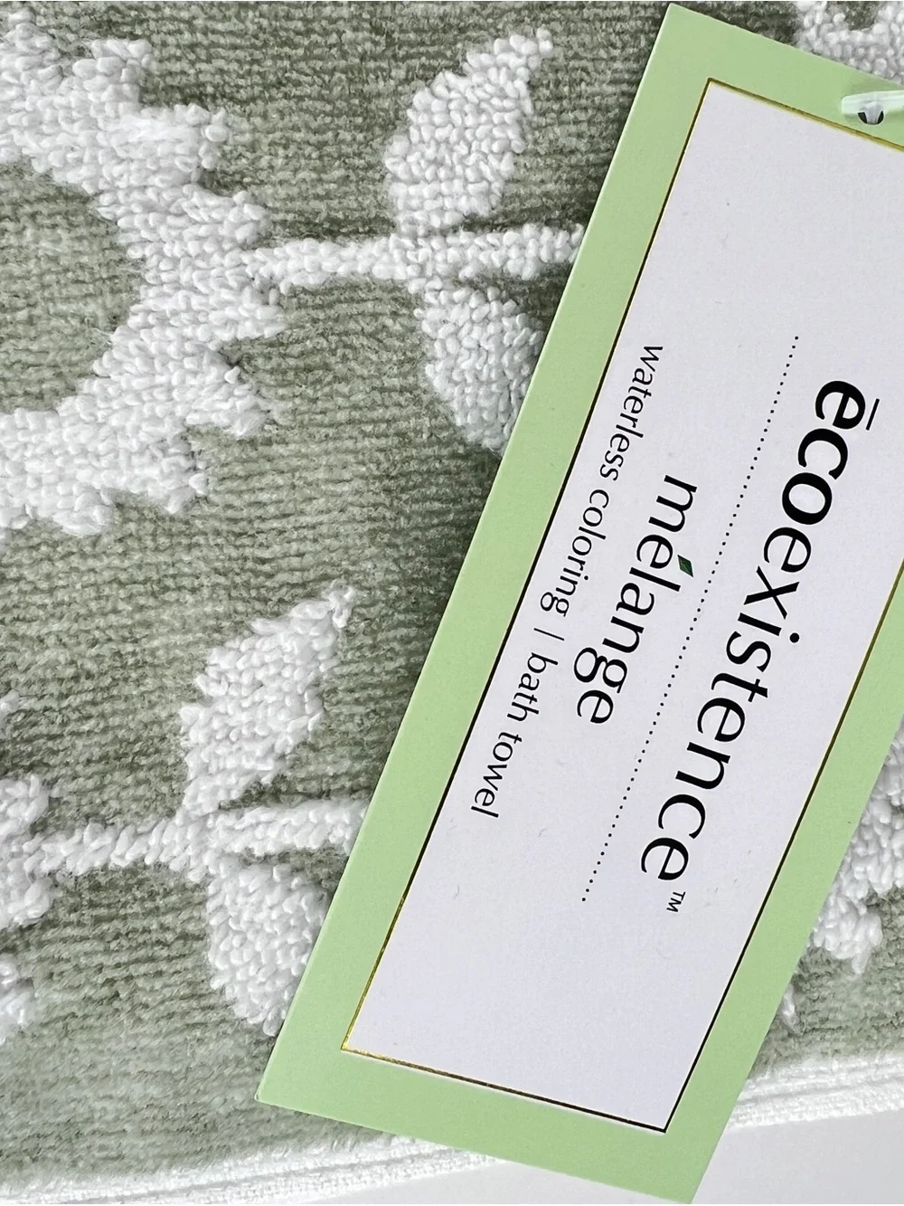 Ecoexistence Mélange Bath Towels Green White Floral Plush Cotton 2 Pc Set NEW